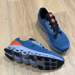 On Running Cloudstratus Lake/Flare, Men’s 10.5 - NEW, Without Box